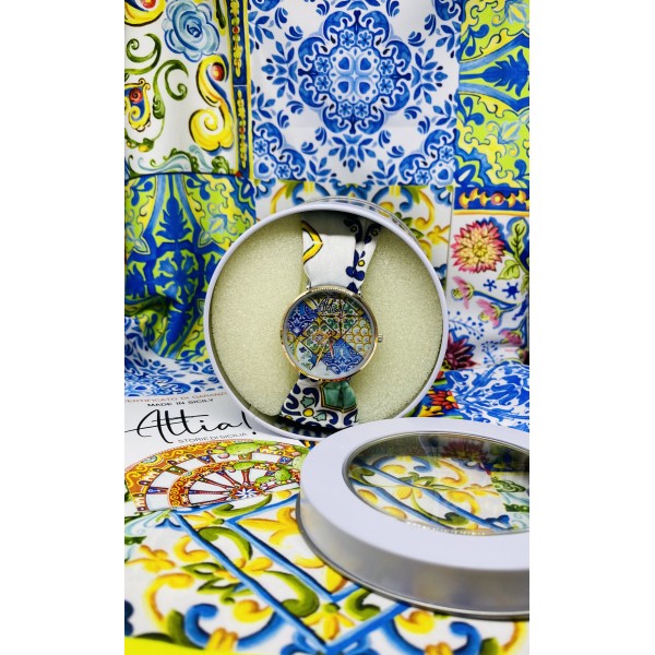 Attia orologio maioliche gialle e blu