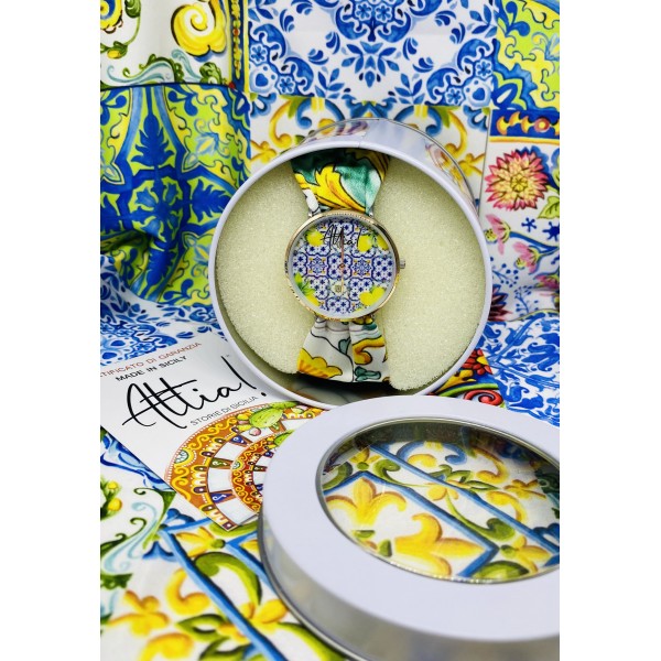 Attia orologio maioliche blu e limoni