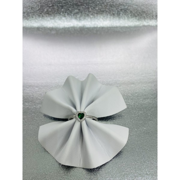 Anello open con cuore verde e zirconi a giro argento 925