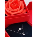 Collana lettera E con diamanti 