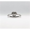 Solitario con diamante a cuore