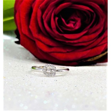 Anello iniziale G oro bianco e diamanti