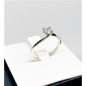 Solitario oro bianco con zircone a 4 griffe gr.2,45 