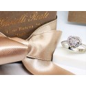 Anello cuore con pavè di diamanti