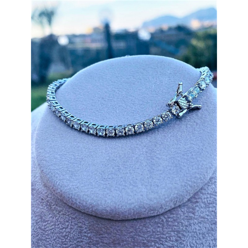 Elegante bracciale tennis da donna con pietre di zirconia