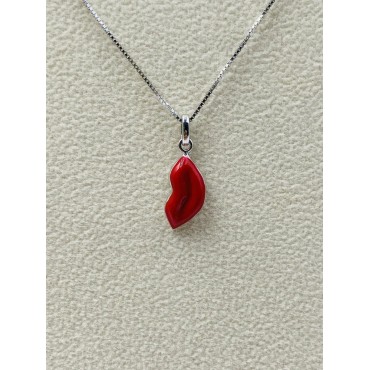 Collana argento con ciondolo bocca