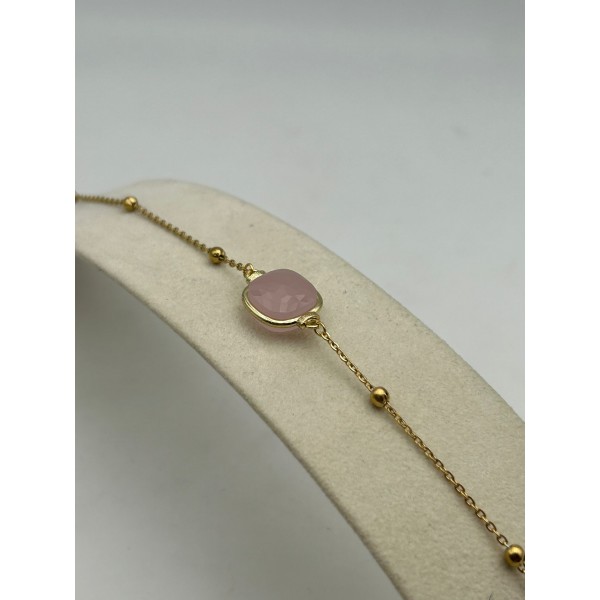 Bracciale in acciaio dorato con pietra dura rosa